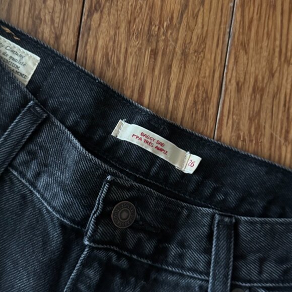 Levis Baggy Dad Jean - Picture 3 of 6